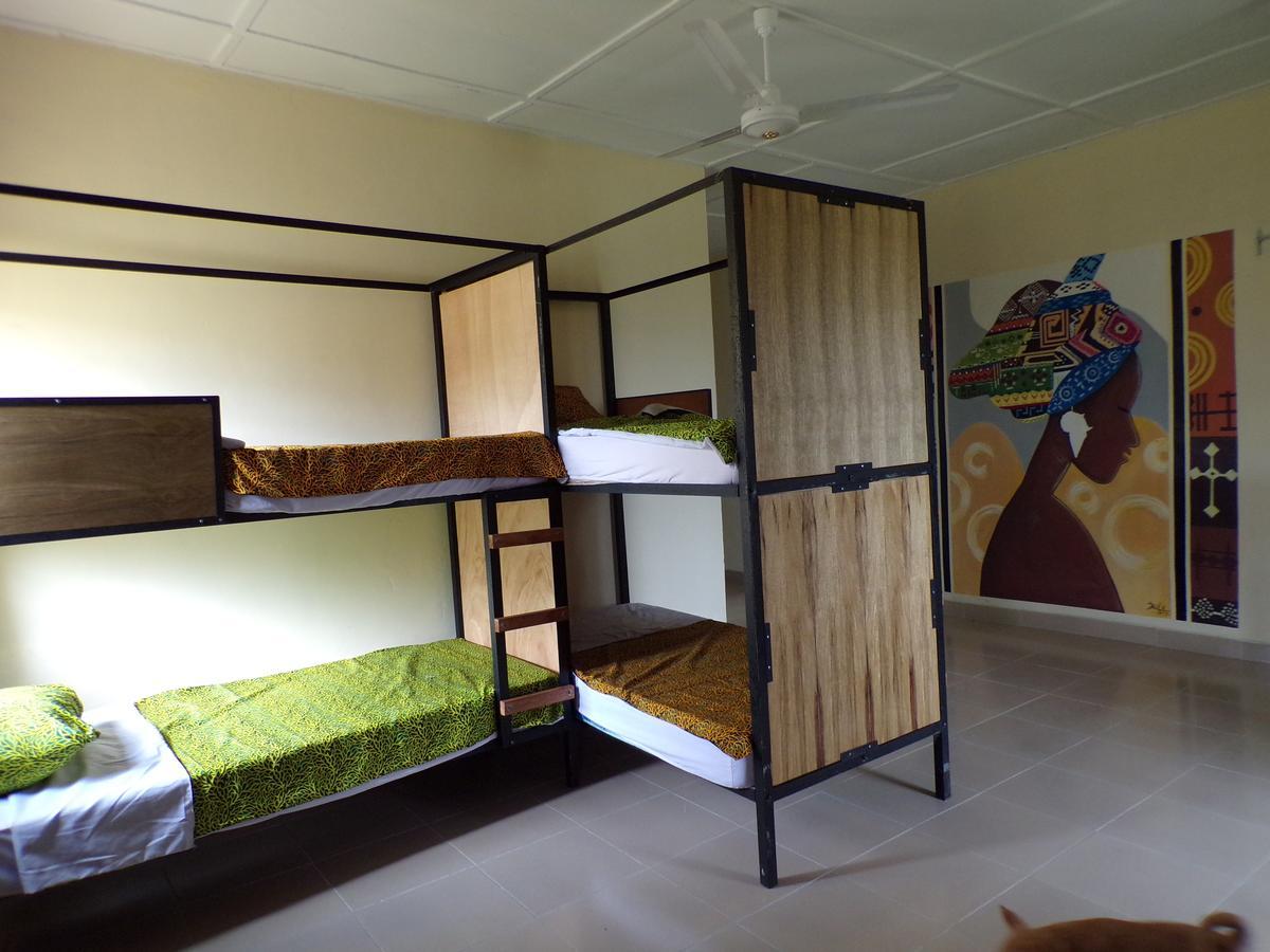 Tumi Hostel كوماسي المظهر الخارجي الصورة